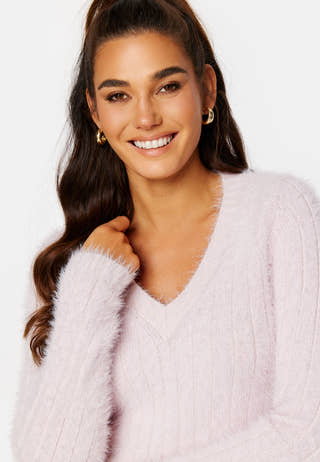 Poilu LS V-Neck Blouse