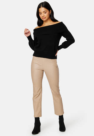Vigga LS Offshoulder Blouse