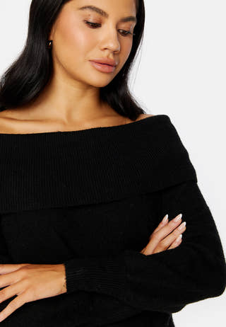 Vigga LS Offshoulder Blouse