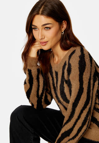 Hello L/S Jaquard Knit Top