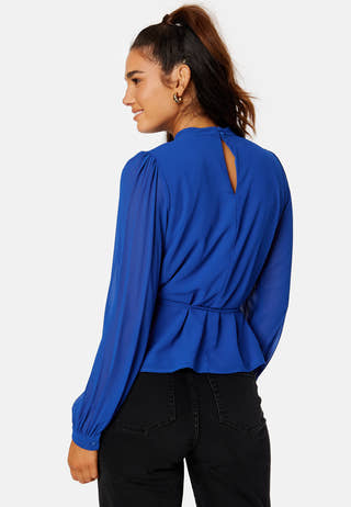 Karolina L/S Tie Belt Top