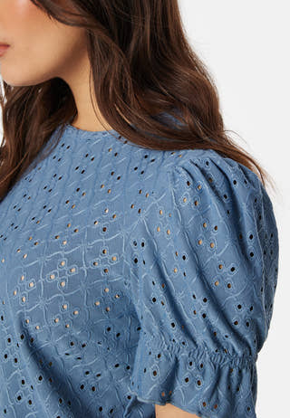 Vikawa S/S Flounce Top