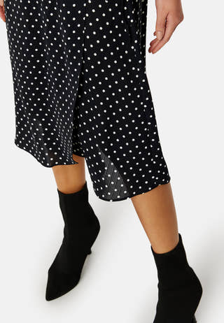 Ninna S/S Wrap Midi Dress