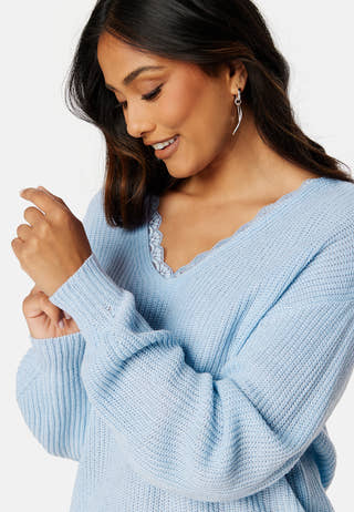 Oa Rev V-Neck Lace Knit