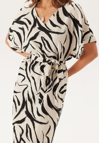 Viclo V-neck 2/4 MIDI DRESS  M