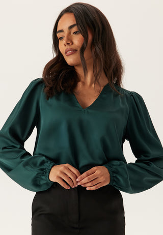 Viellette Long Sleeve Smock Satin Top