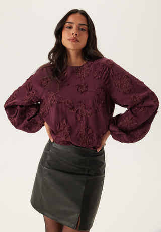 Vihulda O-neck L/S TOP