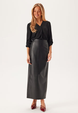 Vijosa 3/4 V-NECK TOP