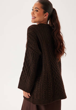 Vikaia L/S OVERSIZE CABLE KNIT