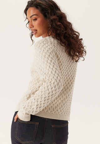 Vikali L/S O-NECK KNIT BUTTON