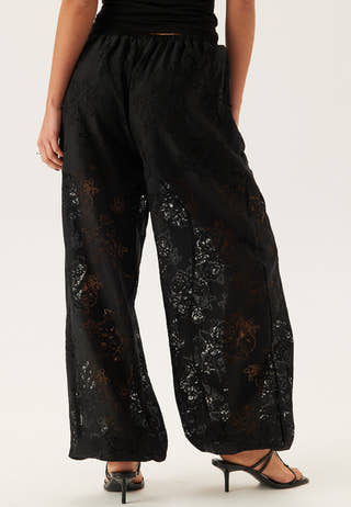 Vilala Lace Balloon Pants