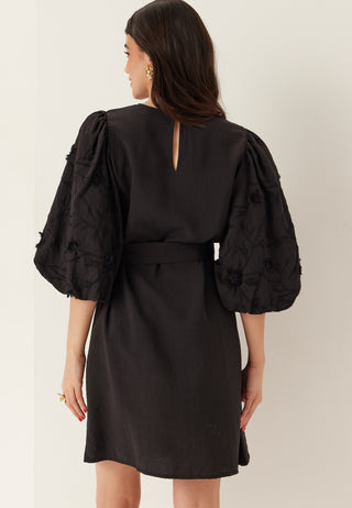 Vimala O-neck 3/4 EMB. DRESS