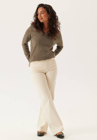 Vinikolina V-neck L/S KNIT TOP