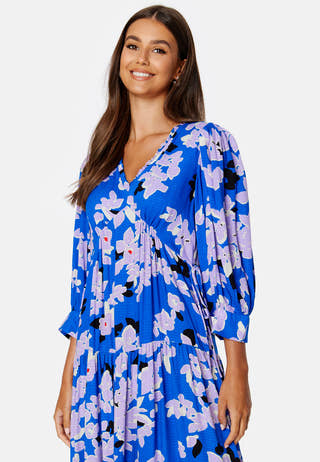 Dala 3/4 Long Dress