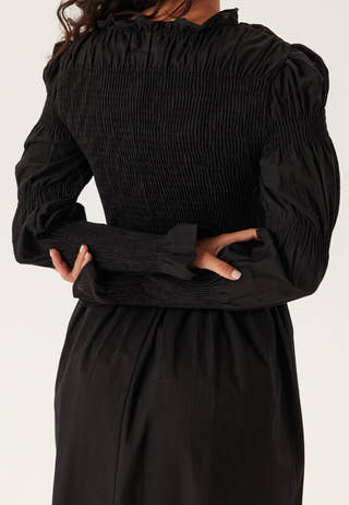 Yaschemma Ls Smock Midi Dress